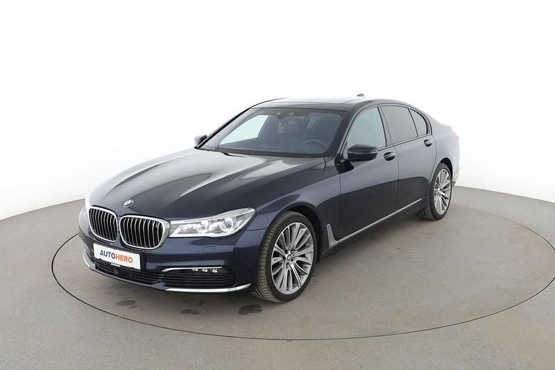 Gebraucht BMW 740 320 PS (235 kW) 2018 Blau Limousine