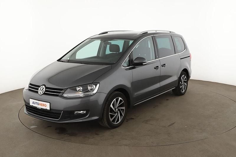 Gebraucht VW Sharan Sound 150 PS (110 kW) 2017 Grau Van / Kleinbus