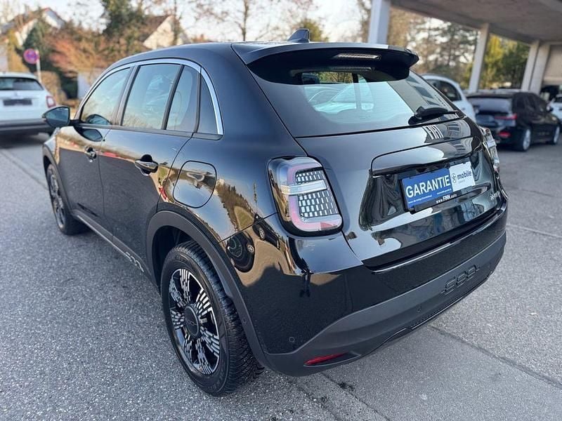 Gebraucht Fiat 600 101 PS (74 kW) 2024 Schwarz SUV