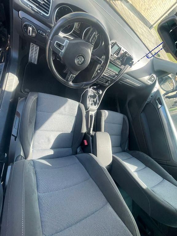 Gebraucht VW Golf VI Style 86 PS (63 kW) 2011 Schwarz Kleinwagen