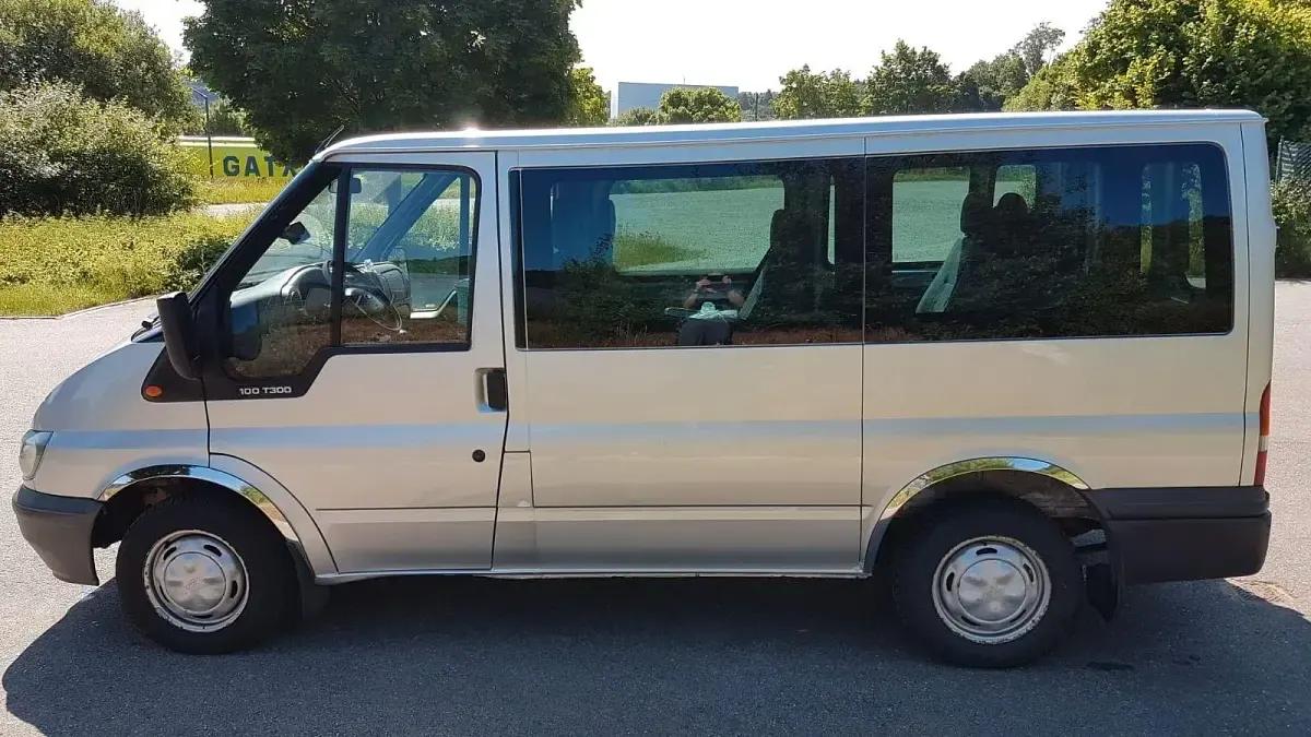 Gebraucht Ford Transit 101 PS (74 kW) 2001 Silber Kombi