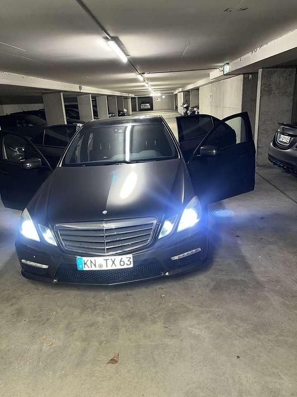 Gebraucht Mercedes E63 AMG AMG 525 PS (386 kW) 2011 Limousine