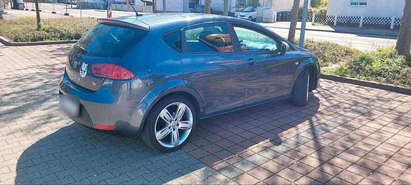 Usata Seat Leon FR 170 CV (125 kW) 2011 Grigio Utilitaria