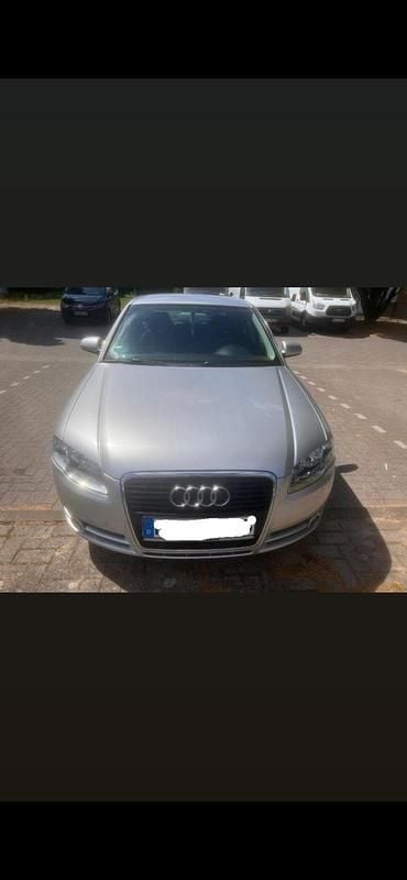 Gebraucht Audi A4 102 PS (75 kW) 2006 Silber Limousine