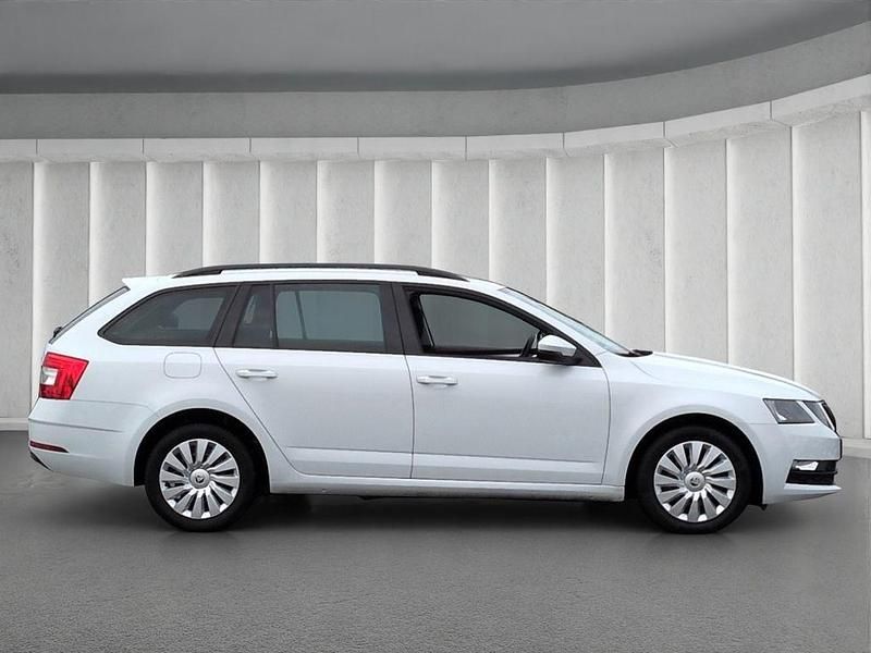 Gebraucht Skoda Octavia 116 PS (85 kW) 2017 Weiss Kombi