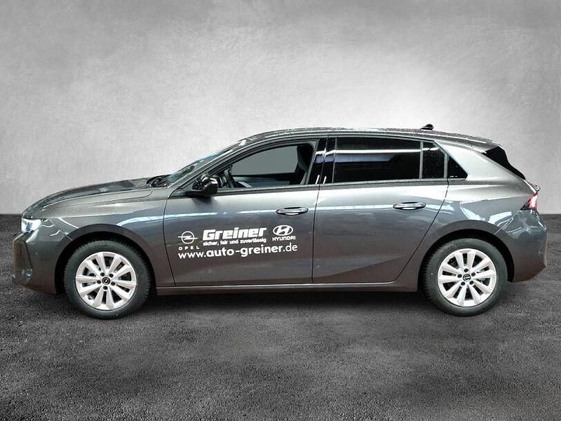 Gebraucht Opel Astra Elegance 131 PS (96 kW) 2023 5 türen Limousine