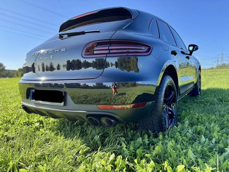 Gebraucht Porsche Macan S 258 PS (189 kW) 2015 Schwarz SUV
