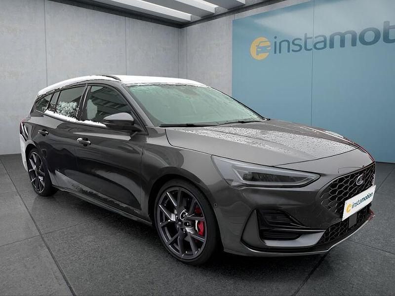 Gebraucht Ford Focus 280 PS (205 kW) 2025 Grau Kombi