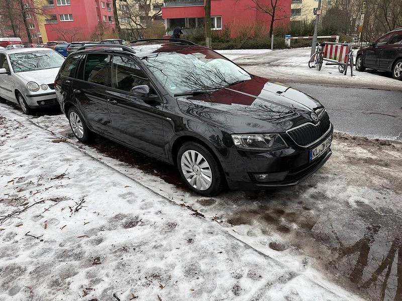 Schwarz Gebraucht 2016 Skoda Octavia Kleinwagen | 7.250 € (Superpreis) - Bild 1/4