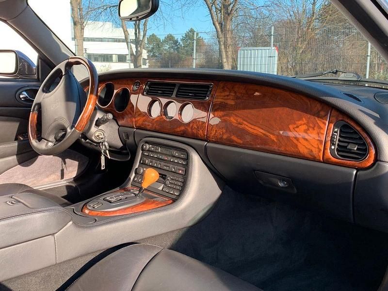 Gebraucht Jaguar XKR 396 PS (291 kW) 1999 Schwarz Cabrio