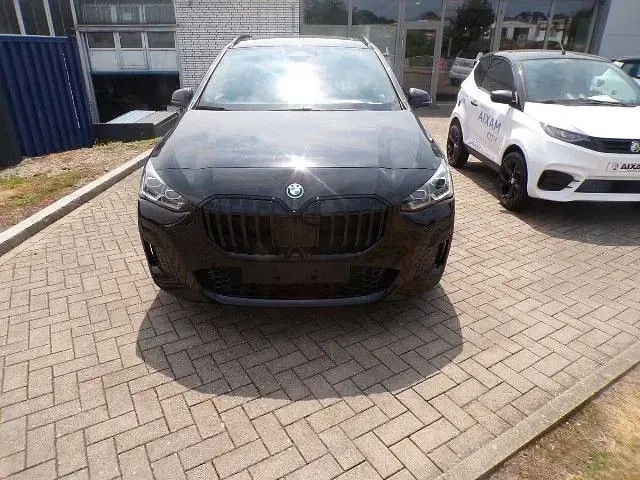 Gebraucht BMW 230e Active Tourer M Sport 150 PS (110 kW) 2023 Schwarz Van / Kleinbus