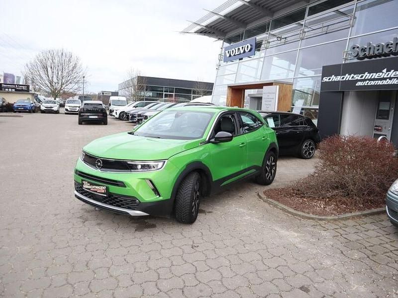 Gebraucht Opel Mokka-e Elegance 100 kW (136 PS) 2022 Matcha grün metallic SUV
