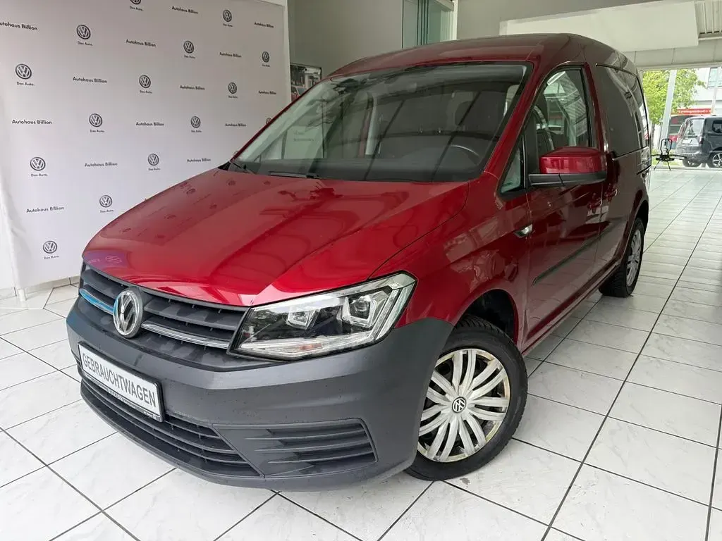 Gebraucht VW Caddy Trendline 150 PS (110 kW) 2019 Rot Van / Kleinbus