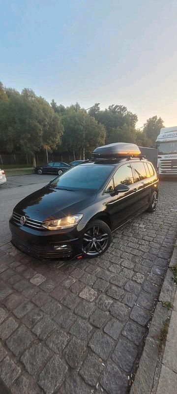 Gebraucht VW Touran 110 PS (80 kW) 2016 Schwarz Van / Kleinbus