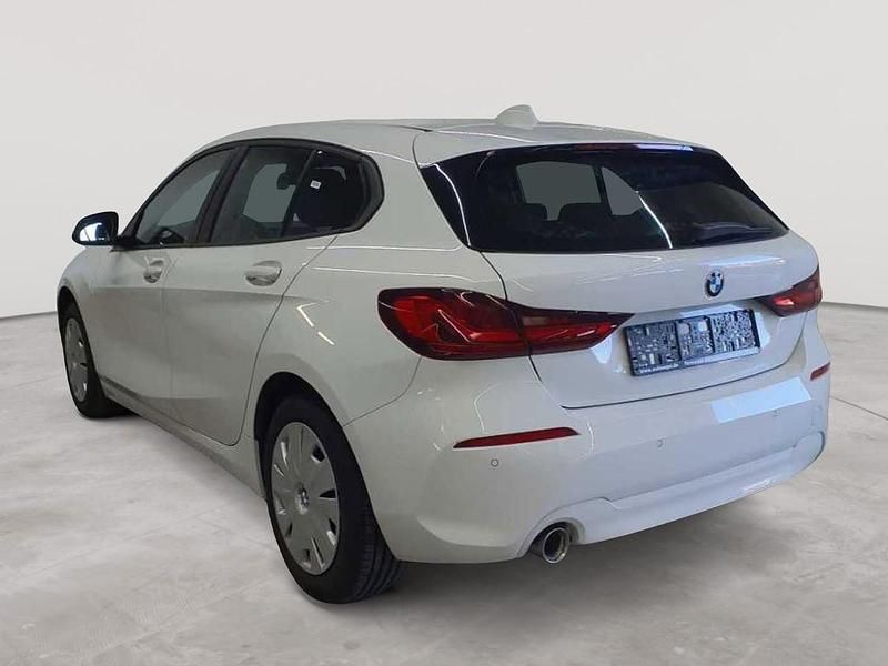 Gebraucht BMW 116 Performance 116 PS (85 kW) 2023 Alpinweiß Kleinwagen