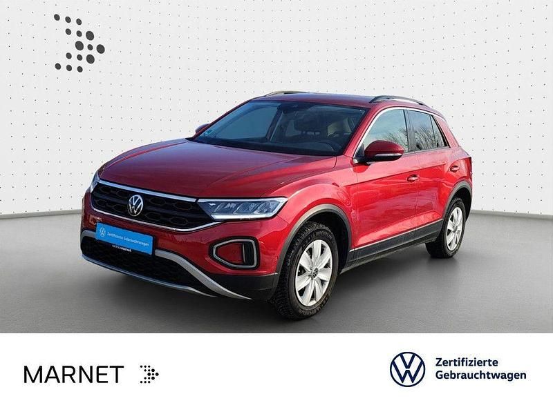 Kings red metallic Gebraucht 2022 VW T-Roc Life SUV | 18.600 € (Fairer Preis) - Bild 1/3