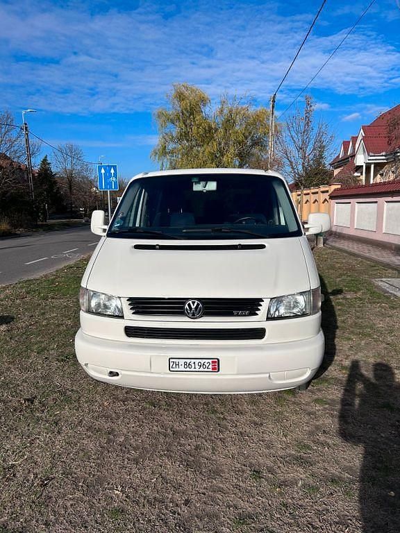 Gebraucht VW Caravelle 102 PS (75 kW) 2001 Weiß Van / Kleinbus