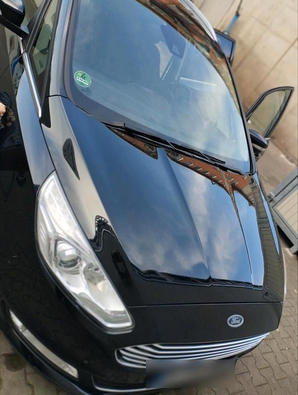 Gebraucht Ford Galaxy 140 PS (102 kW) 2017 Schwarz Van / Kleinbus