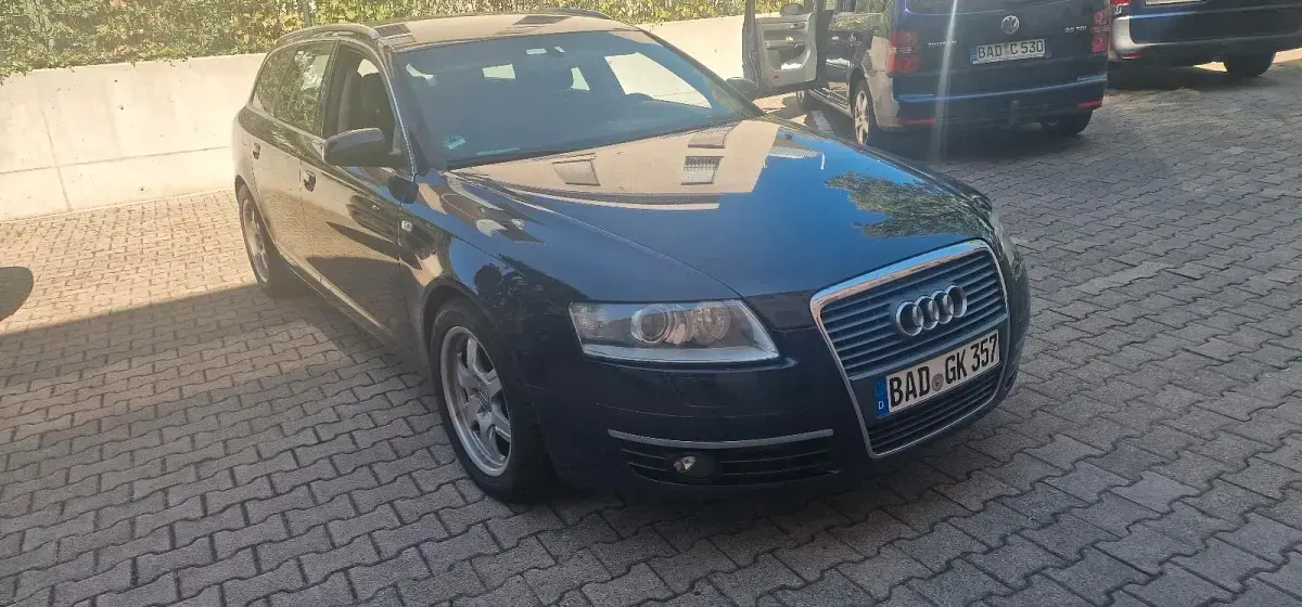 Gebraucht Audi A6 163 PS (119 kW) 2005 Blau Kombi