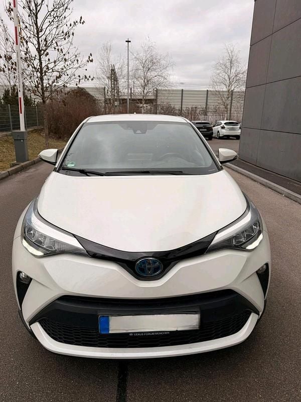Gebraucht Toyota C-HR 122 PS (89 kW) 2020 Weiß SUV