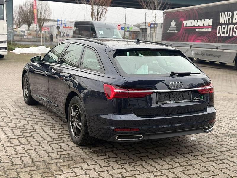 Gebraucht Audi A6 Basis 163 PS (119 kW) 2020 Blau Kombi