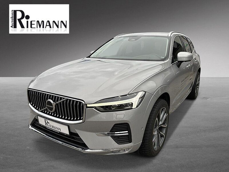 Silber Gebraucht 2024 Volvo XC60 Plus SUV | 40.995 € (Superpreis) - Bild 1/4