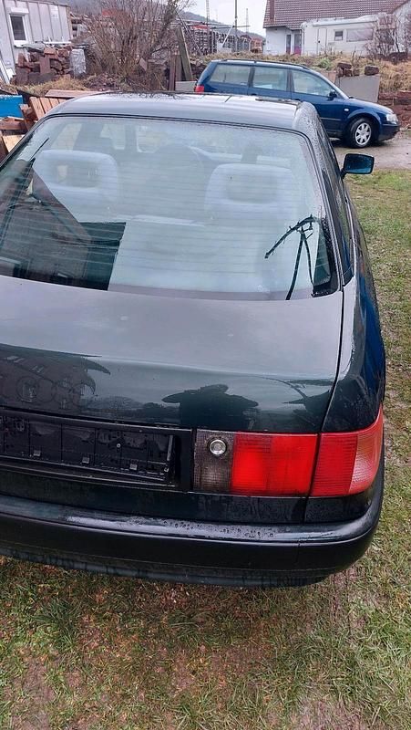 Gebraucht Audi 80 116 PS (85 kW) 1993 Grün Limousine