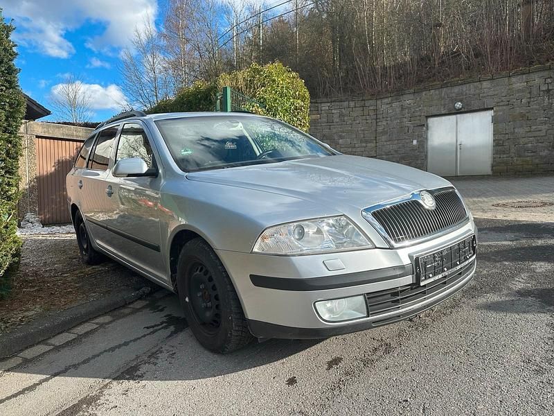 Gebraucht Skoda Octavia 140 PS (102 kW) 2008 Silber Kombi