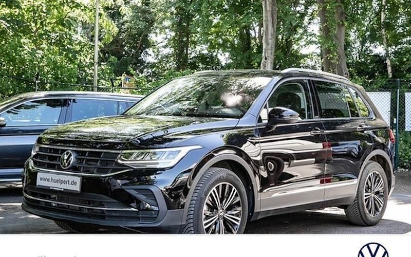 Schwarz Gebraucht 2021 VW Tiguan Active SUV | 26.735 € (Fairer Preis) - Bild 1/4