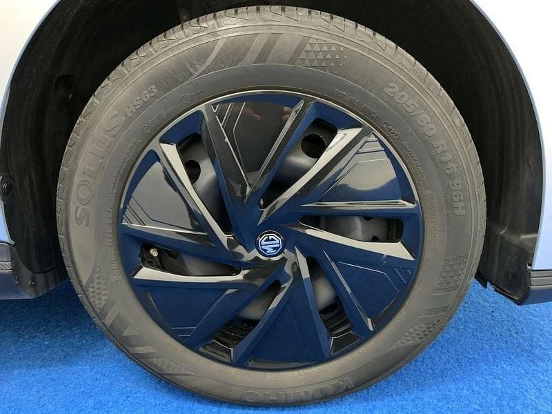 Silber Gebraucht 2023 MG MG4 EV Kleinwagen | 16.900 € (Guter Preis) - Bild 1/4