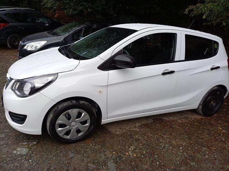 Weiß Gebraucht 2015 Opel Karl Edition Kleinwagen | 4.700 € (Guter Preis) - Bild 1/4