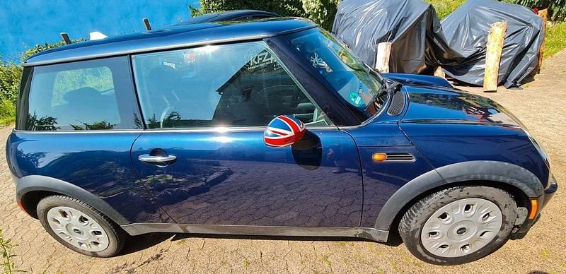 Blau Gebraucht 2006 Mini Cooper Coupé Coupé | 1.250 € - Bild 1/4
