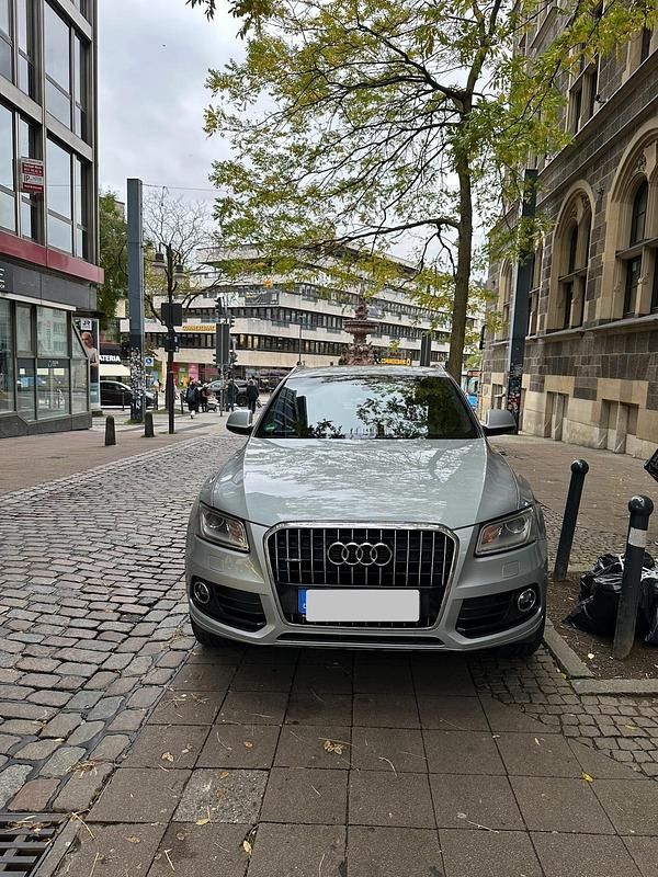 Grau Gebraucht 2013 Audi Q5 S-Line SUV | 14.300 € (Fairer Preis) - Bild 1/4