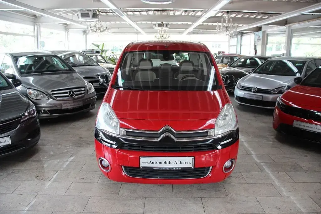 Gebraucht Citroën Berlingo SELECTION 120 PS (88 kW) 2012 Rot Van / Kleinbus