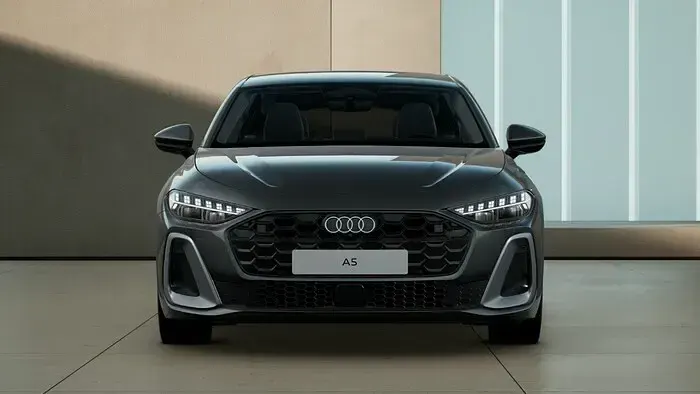 Second-hand Audi A5 S-Line 204 CP (150 kW) 2025 Gri Berlinǎ