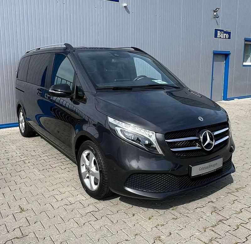 Gebraucht Mercedes V300 239 PS (175 kW) 2020 Graphitgrau metallic dunkel Van / Kleinbus