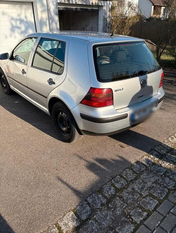 Gebraucht VW Golf IV 75 PS (55 kW) 2002 Silber Limousine