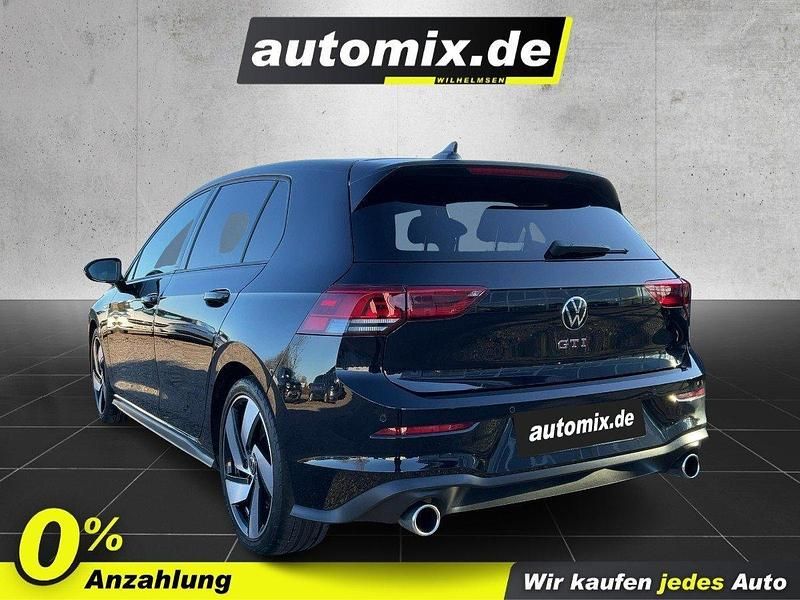 Gebraucht VW Golf VIII 2021 Deep black perleffekt