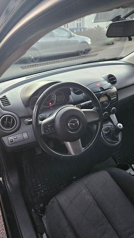 Gebraucht Mazda 2 Edition 84 PS (61 kW) 2013 Limousine