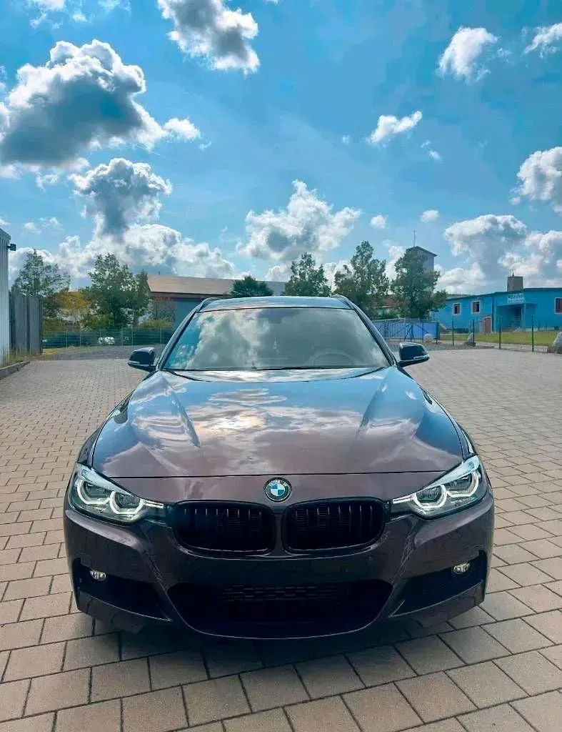 Gebraucht BMW 320 M Sport 190 PS (139 kW) 2019 Violet Kombi