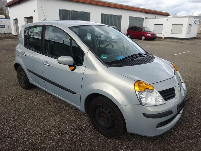 Gebraucht Renault Modus Dynamique 75 PS (55 kW) 2006 Silber Van / Kleinbus