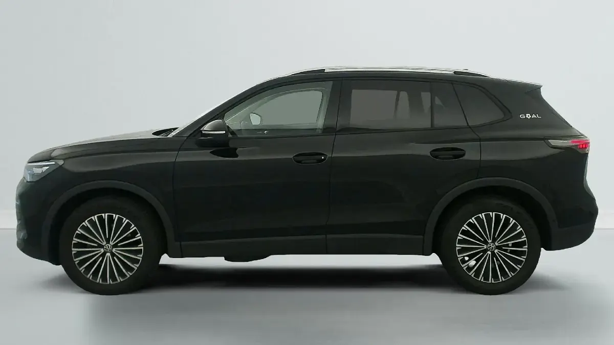 Gebraucht VW Tiguan Edition 129 PS (94 kW) 2025 Noir ebene SUV