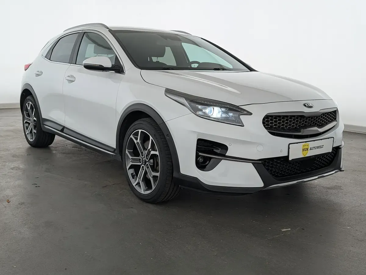 Gebraucht Kia XCeed Xdition 204 PS (150 kW) 2021 Deluxe white SUV