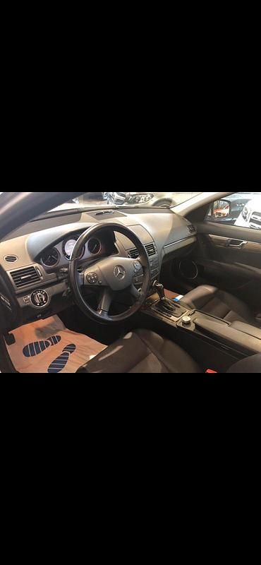Gebraucht Mercedes C220 2007 Silber Limousine