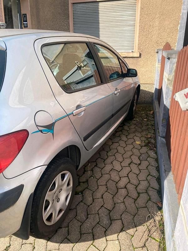 Gebraucht Peugeot 307 109 PS (80 kW) 2003 Grau Limousine