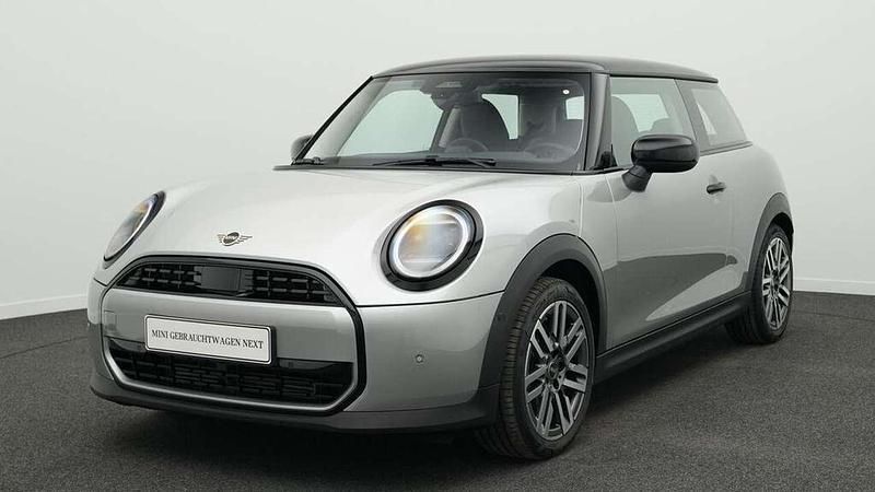 Grau Gebraucht 2024 Mini Cooper Kleinwagen | 24.351 € (Superpreis) - Bild 1/4