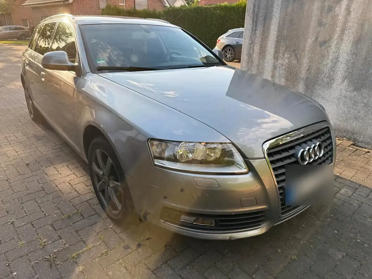 Gebraucht Audi A6 170 PS (125 kW) 2010 Grau Kombi