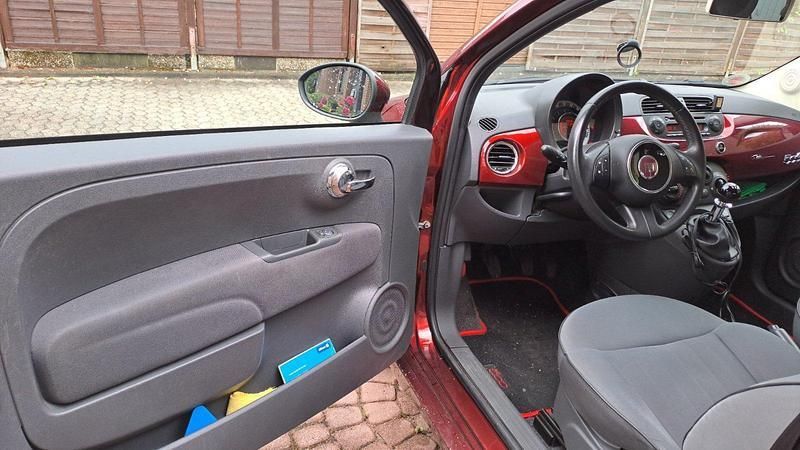 Rot Gebraucht 2011 Fiat 500C Cabrio | 5.950 € (Fairer Preis) - Bild 1/4