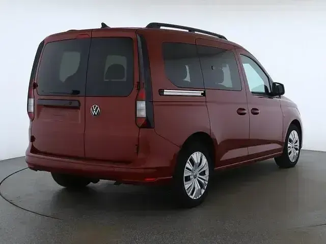 Gebraucht VW Caddy 116 PS (85 kW) 2024 Rot Van / Kleinbus