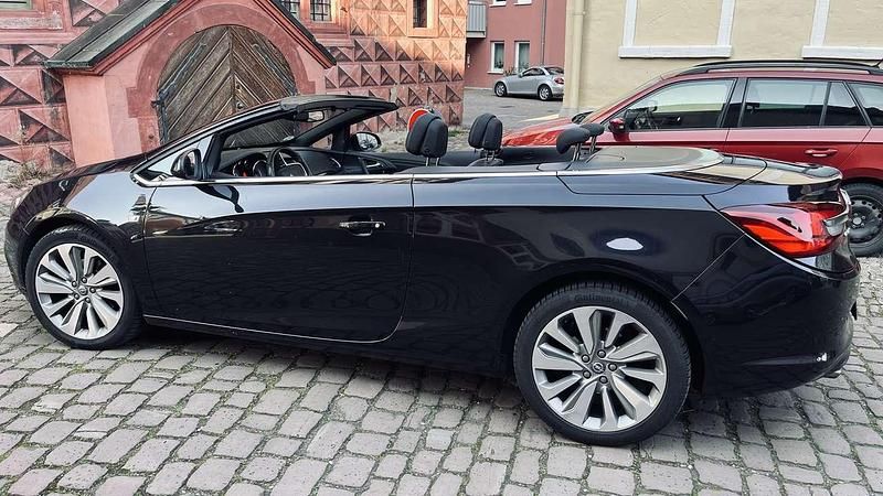 Gebraucht Opel Cascada Innovation 170 PS (125 kW) 2014 Cabrio